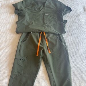 Figs Olive Green Scrub Set with Orange Drawstring